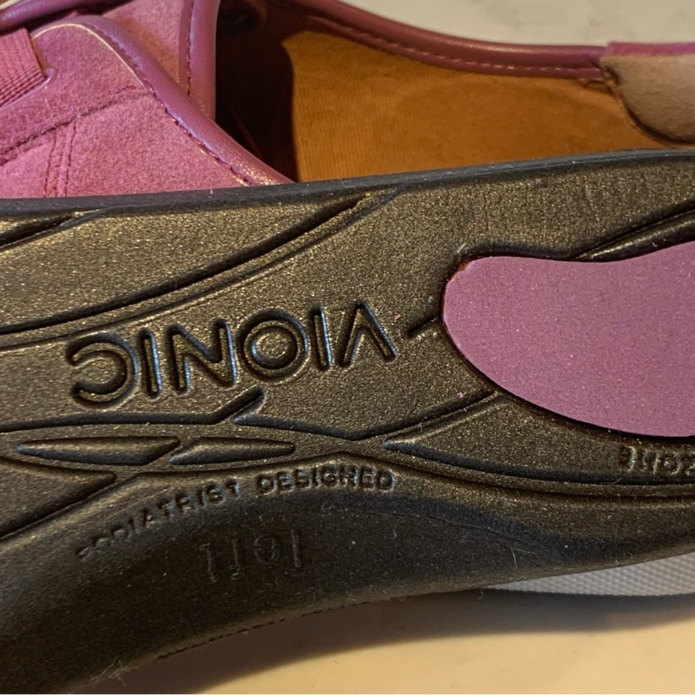 Vionic Lavender Rose Suede Sneakers size 9.5 - Picture 12 of 15